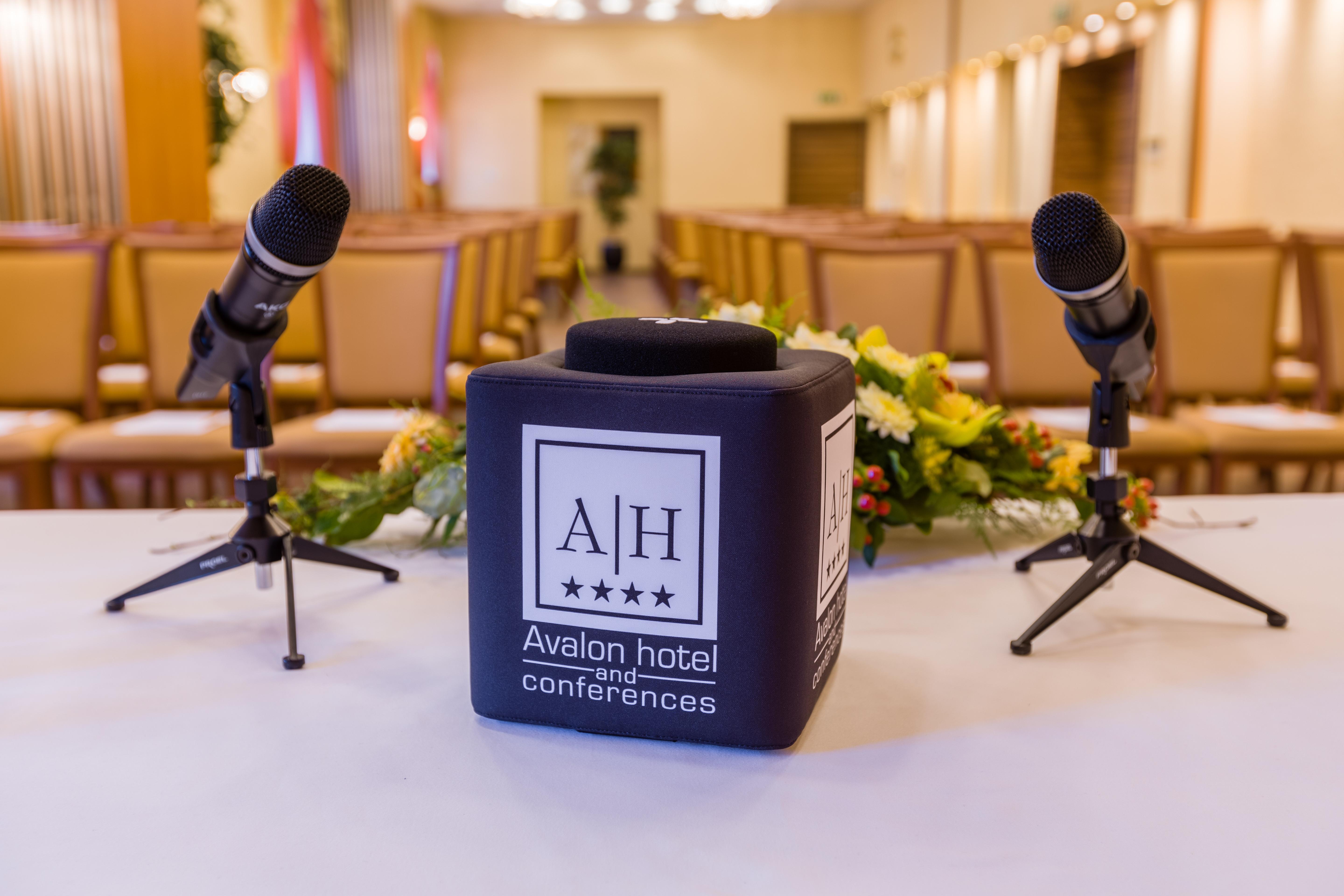 Avalon Hotel & Conferences Riga Bagian luar foto
